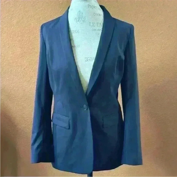 Lafayette 148 New York Jackets & Blazers - Lafayette 148 Navy Shawl Collar Single Button
Blazer Women's Size 6 EUC!